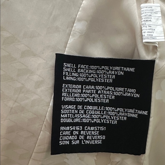 Guess Women's Off-White Leather Jacket - Picture 10 of 11